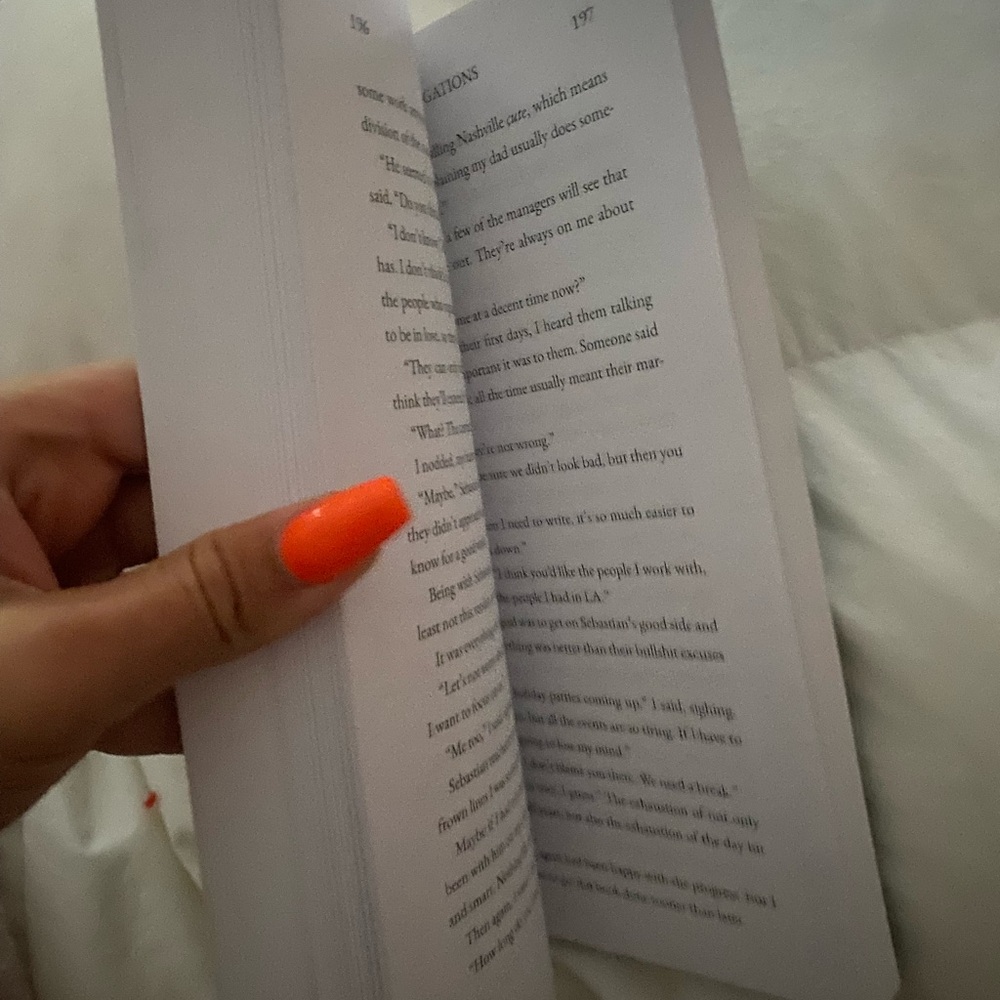 Contractual Obligations:Elle Rivers - Picture 2 of 3